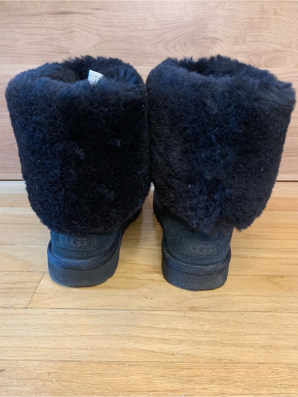 UGG Classic Black Tall Boots - Size 8 - Picture 5 of 7